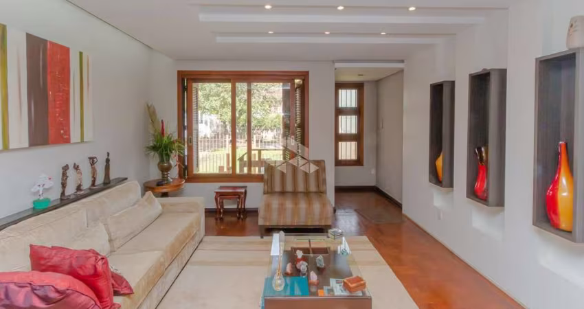 EXCELENTE CASA A VENDA DE 4 DORMITORIOS!