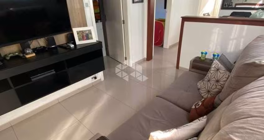 Vendo Linda Casa, toda reformado e regularizada.