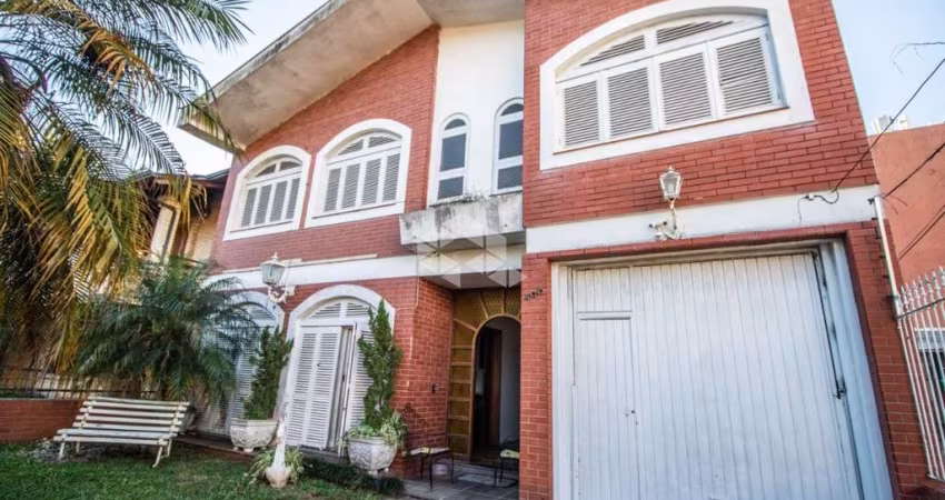 Casa a venda no bairro Tristeza!