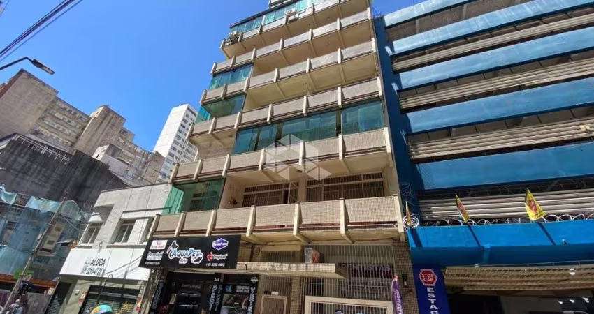Apartamento 3 dormitórios com vaga no Centro Histórico.