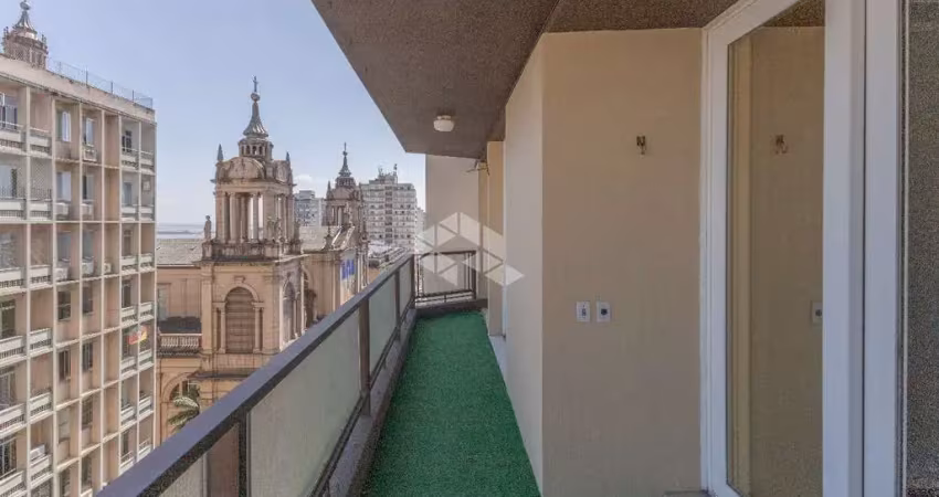 Apartamento na duque andar alto, 03 dormitórios, junto à catedral