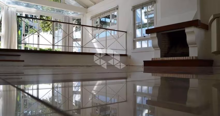 Casa de alto padrão 816m² totais - Bairro  Ipanema / Jardim Isabel