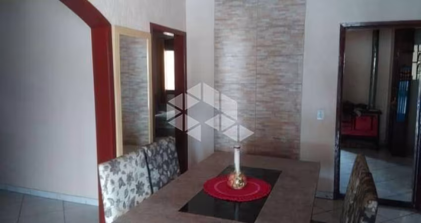 Casa de 4 dormitórios e 3 banheiros- Rubem Berta