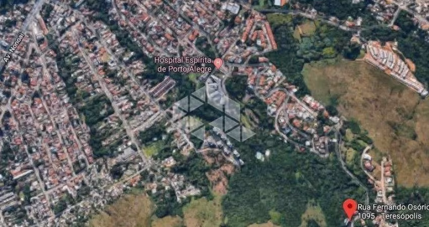 Terreno em condomínio fechado à venda na Rua Fernando Osório, 1095, Teresópolis, Porto Alegre