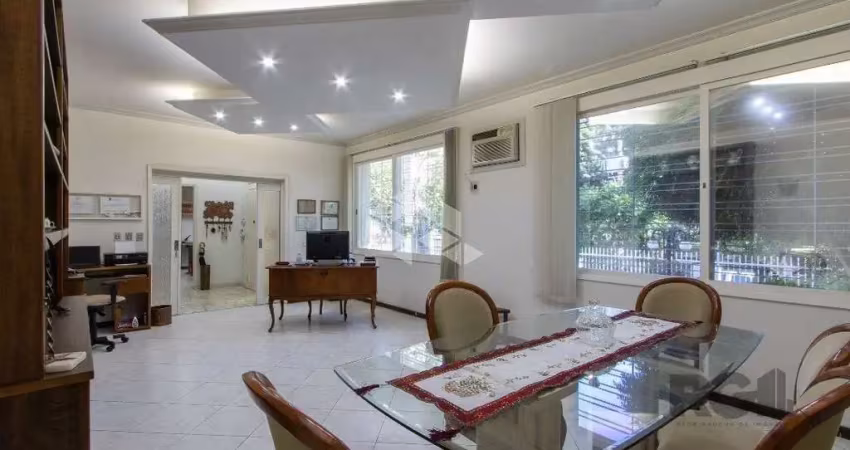 Casa com 3 quartos à venda na Rua José Antônio Aranha, 235, Três Figueiras, Porto Alegre