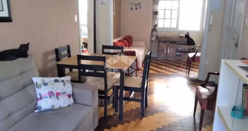 Apartamento 2 dormitórios no  menino deus com vaga...