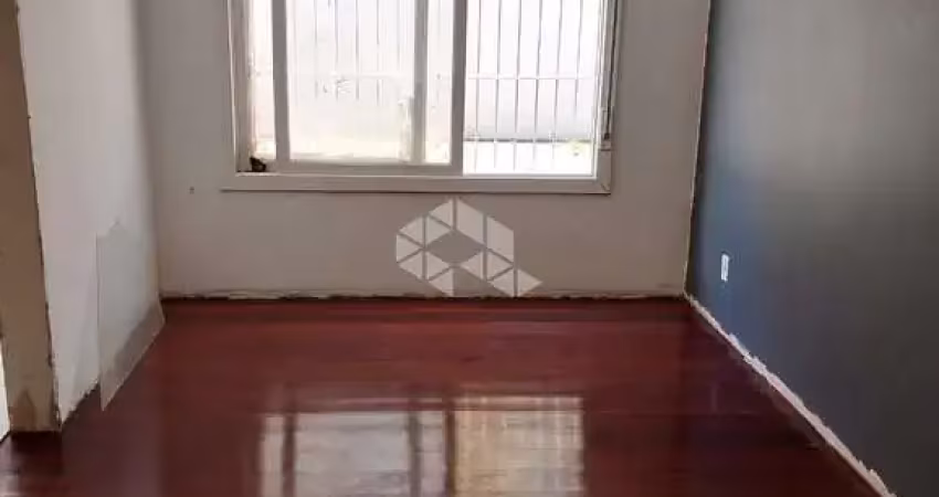 Apartamento amplo e reformado à venda no bairro menino deus - porto alegre