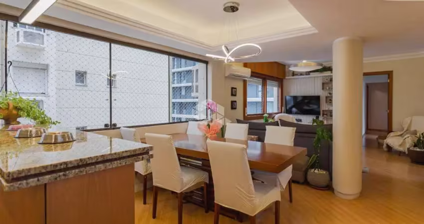 Apartamento 03 dormitórios, suite, 02 vagas, na av. soledade