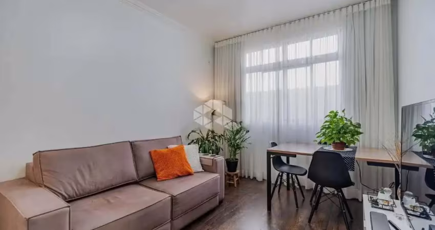 Apartamento com 2 dormitórios próximo ao bourbon e à puc