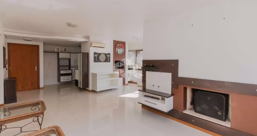 Apartamento com 2 dormitórios, sendo 1 suíte e 2 vagas no bairro Bela Vista