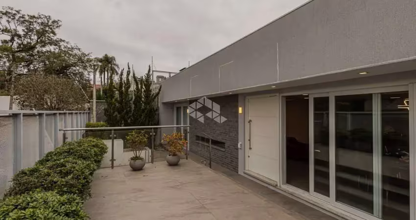 Casa bairro três figueiras com 3 suítes  3 vagas amplas