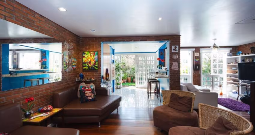 Casa em Chácara Das Pedras