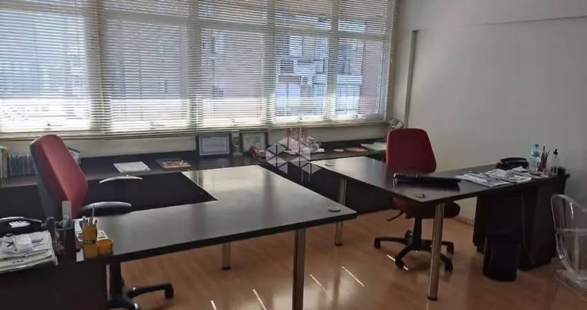 Conjunto comercial amplo na melhor parte da auxiliadora!