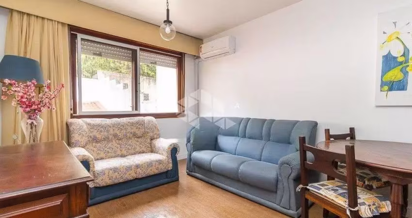 Cobertura 3 dormitórios/quartos com vaga de garagem no menino deus