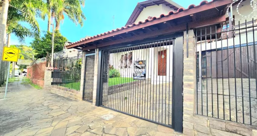 Casa/ Sobrado 3 dormitórios, 2 banheiros, 2 vagas no Bairro Hamburgo Velho,Novo Hamburgo
