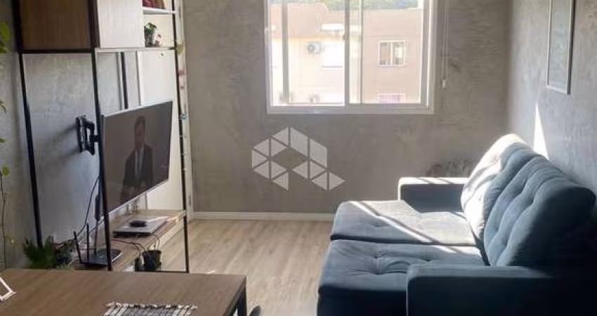 Apartamento 2 dormitórios, semimobilido, vaga coberta. Playground e salão de festas. Aceita financiamento bancário. Bairro Canudos em Novo Hamburgo.