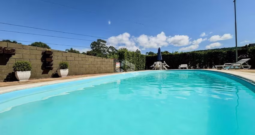 Apartamento 2 dormitórios, semimobiliado,elevador,vista,vaga coberta,elevador,piscina,salão de festas,quioque,portaria,bairro Operário,Novo Hamburgo