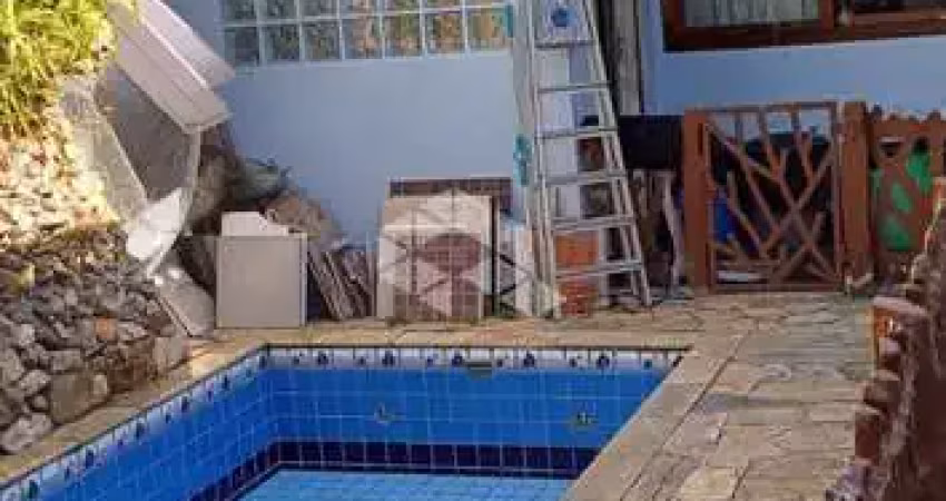 Mansão dos Sonhos à Venda na Vila Galvão!