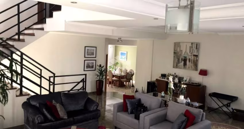 Casa no Condomínio Alpha Conde II