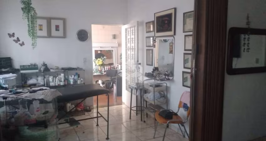 Casa na Av. Corifeu de Azevedo Marques - Vila Lageado