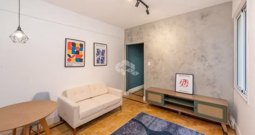 Apartamento 01 dormitório na Cidade Baixa.