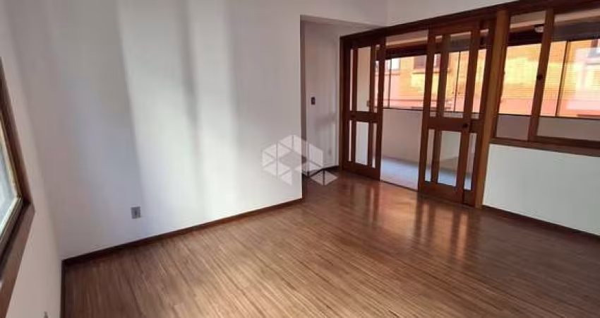 Apartamento à venda 3 quartos, sendo 1 suíte, 1 vaga no bairro Petrópolis -
