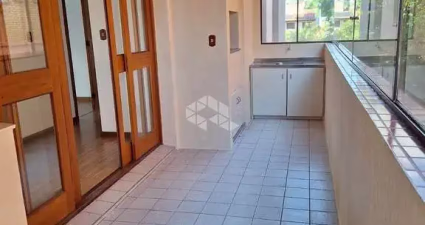 Apartamento à venda 3 quartos, sendo 1 suíte, 1 vaga no bairro petrópolis -