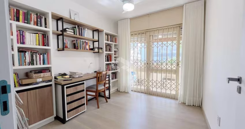 Apartamento de 2 quartos e 1 vaga no bairro Jardim Botânico-