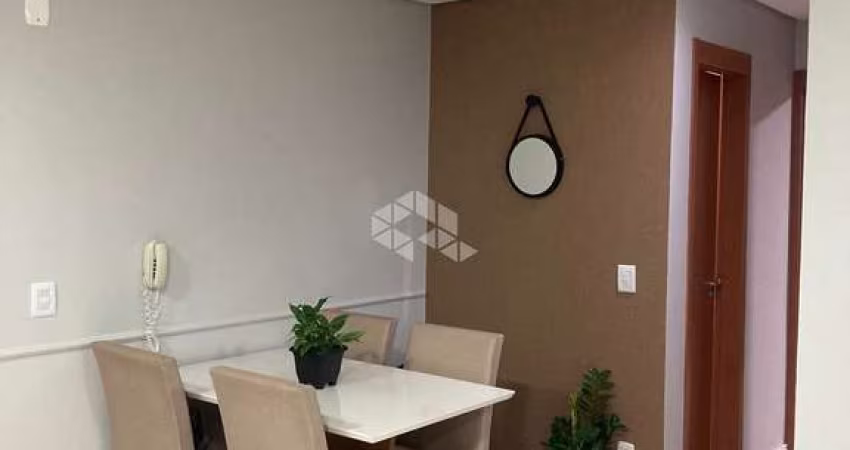 Apartamento 2 quartos no bairro Olaria - SEMINOVO