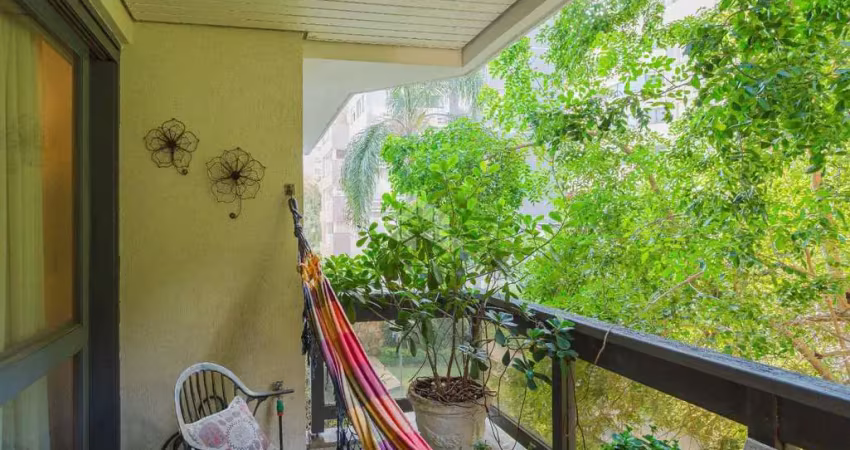 Apartamento 3 quartos, suíte e 2 vagas em bairro petrópolis