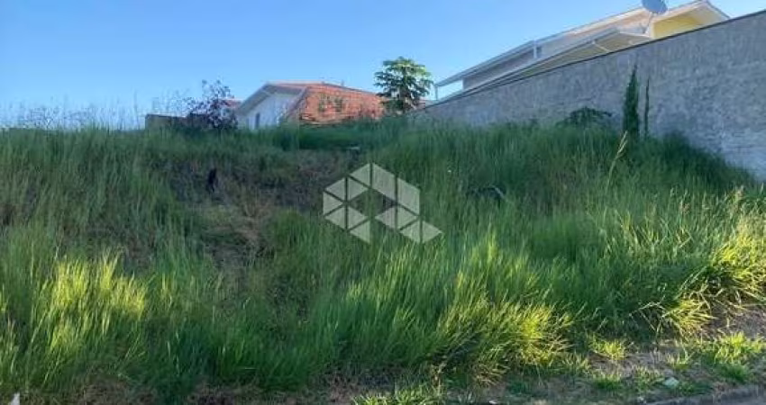 LOTE EM LOTEAMENTO COM INFRAESTRUTURA COMPLETA EM AREAIS DO MEIO