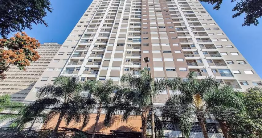 Ótimo apartamento á venda na Liberdade