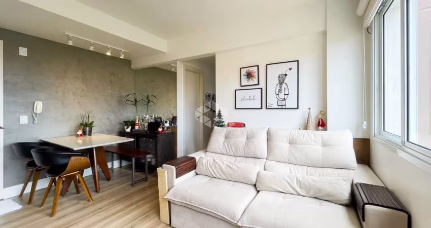 Apartammento de 2 dormitórios, sendo 1 suíte, churrasqueira, infraestrutura completa