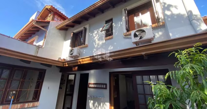 CASA NO JARDIM ISABEL COM 03 QUARTOS/DORMITÓRIOS/01SUÍTE