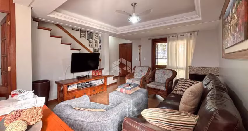 Casa em condomínio no bairro tristeza, 3 quartos/suíte, 2 vagas com vista para o guaíba