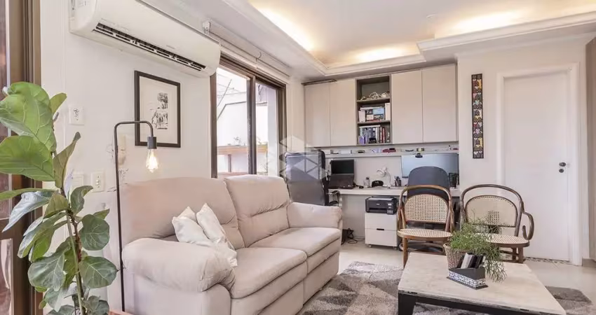 Apartamento cobertura, 2 dormitórios, 1 suíte, Bairro Menino Deus, Porto Alegre