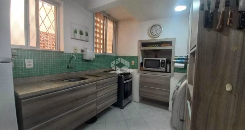 Apartamento de 4 dormitórios no Passo da Areia