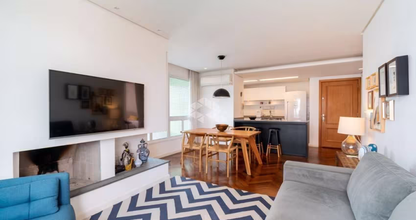 Apartamento Alto Padrão Com Lareira e Churrasqueira no bairro Petrópolis.