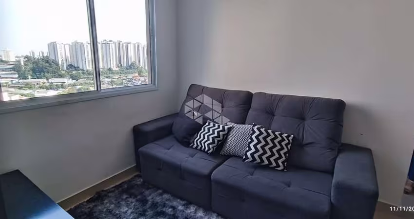Vendo Apartamento 41m² 2 Dormitórios 1 Vaga de Garagem no Jardim Monte Alegre em Taboão da Serra - SP