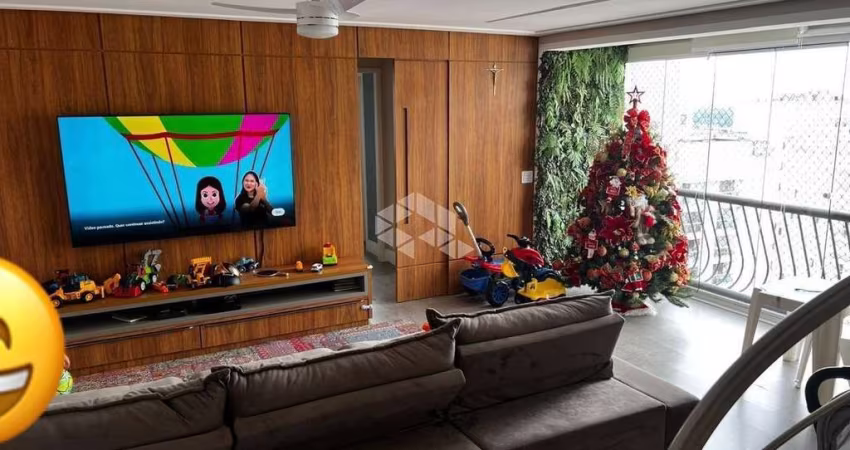 Vendo Apartamento Cobertura 150m² 3 Dormitórios 1 Suíte 2 Vagas Jardim Maria Rosa Taboão da Serra - SP