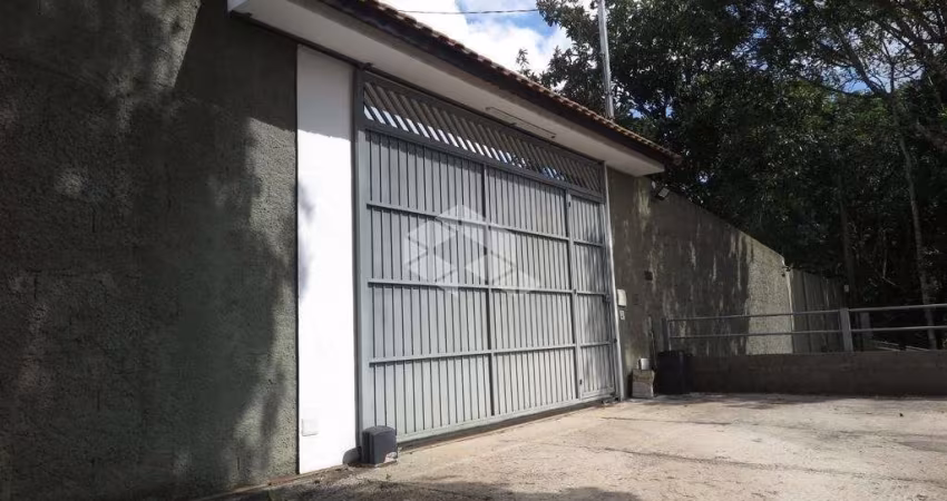 Vendo Chácara com Lago 2.967,33m² 3 Dormitórios 12 Vagas Chácaras Lidia Embu das Artes - SP