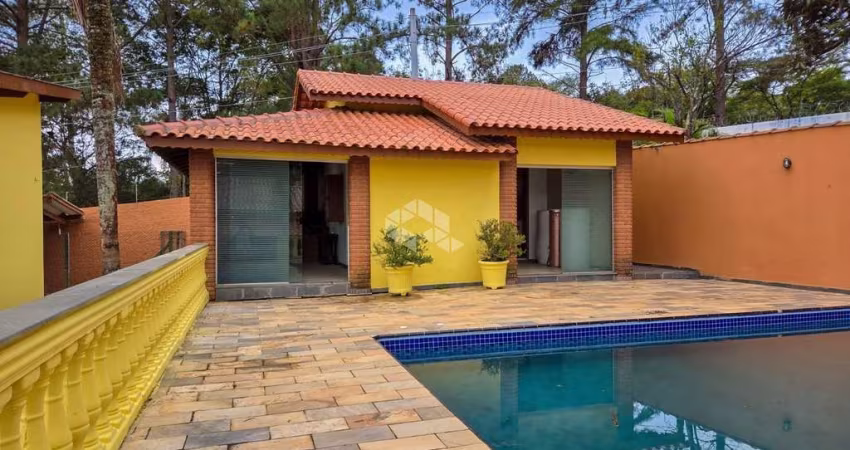 Vendo Casa Colonial 1.049m² 4 Dormitórios 1 Suíte 2 Vagas Colonial Village Caucaia do Alto Cotia - SP