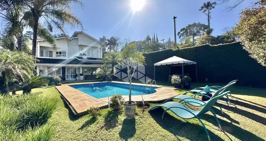 Vendo casa sobrado 828m² 4 suítes 5 vagas miolo da granja vila santo antônio cotia - sp