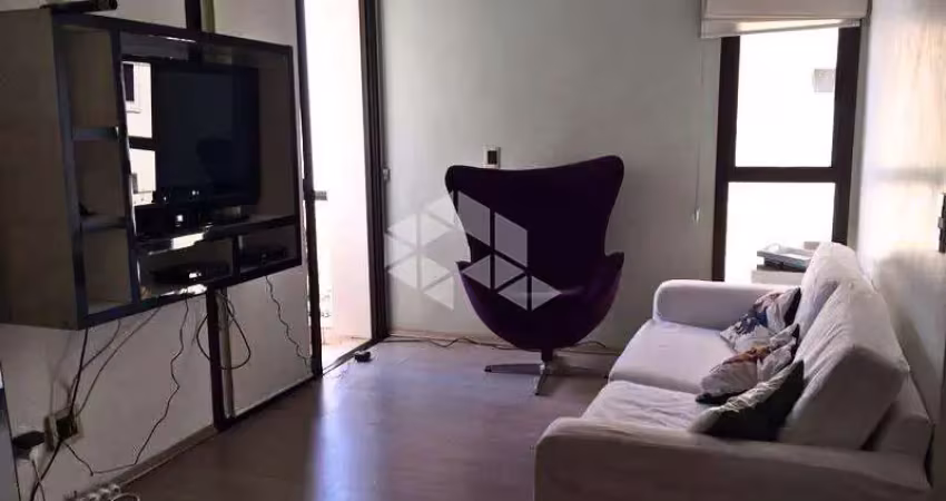 Apartamento à venda, com 1 quarto e 1 vaga em moema