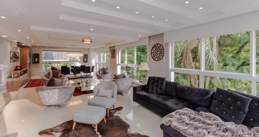 Apartamento 3 suítes 4 garagens no bairro Bela Vista