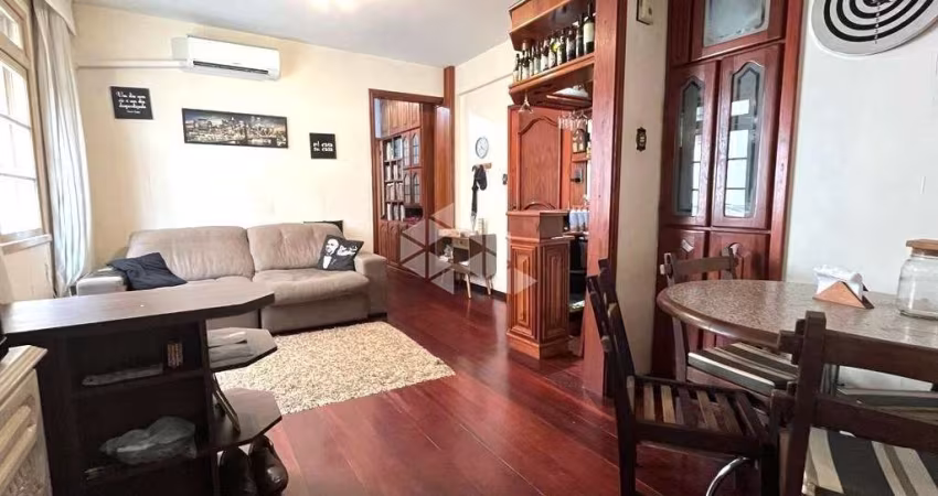 Apartamento de 1 dormitorio, mobiliado, 1 vaga, no bairro Bom FIm