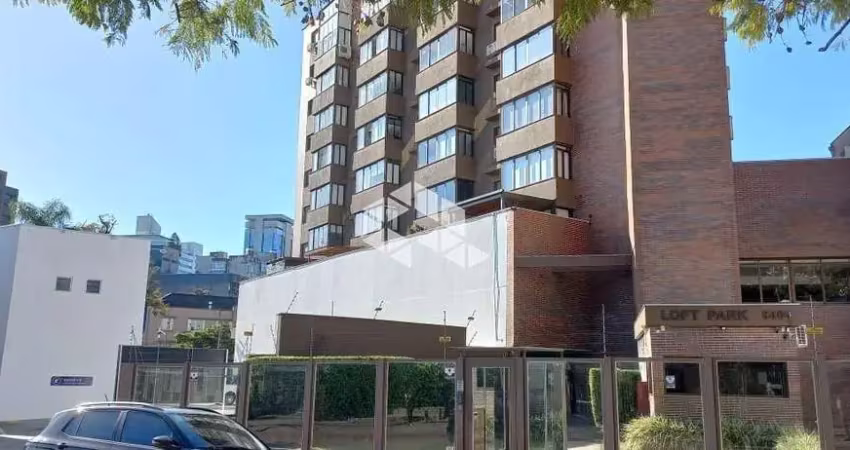 Duplex 1 dormitorio suite e lavabo , vaga para 2 carros prox ao parcao.