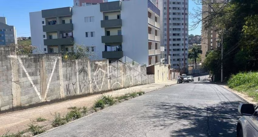 Terreno à venda no Pq. Savoy City 600 m²