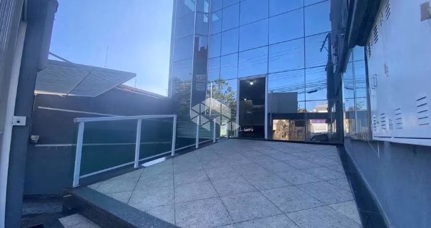 Prédio à Venda,  5 andares, 13 Vaga(s), Vila Talarico, São Paulo/SP