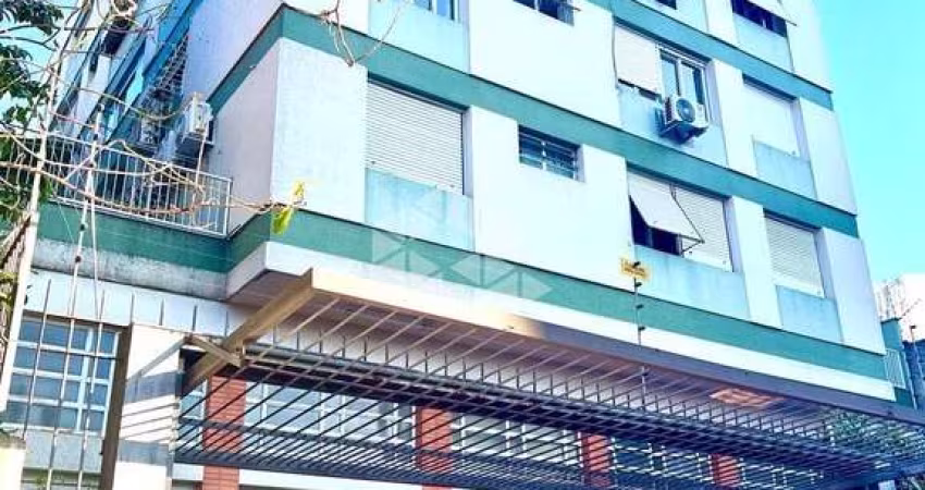 Amplo apartamento 3 dormitórios com dependencia no petrópolis